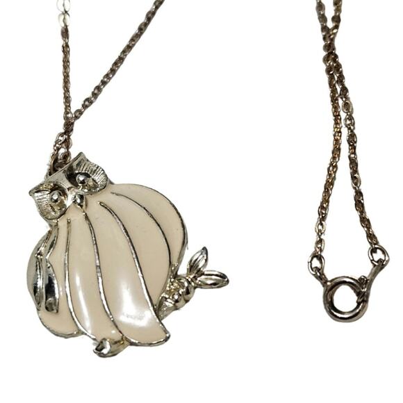 Cream Owl Enamel Coated Pendant on Gold Thin Light Weight Chain Link Necklace - Picture 2 of 5